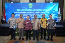 Pemprov Kalbar Dukung Optimalisasi Pendapatan Daerah dari Sektor Kehutanan dan Pertambangan