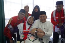 Bupati Sis Sambut Kedatangan Jemaah Haji
