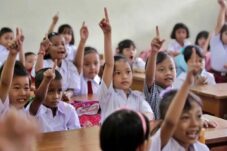 Pemerintah Akui Belum Mampu Biayai SD-SMP Swasta Gratis Putusan MK, Butuh Dana Rp183,4 Trilliun