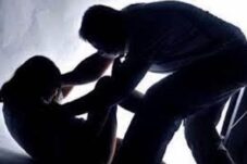 Diduga Setubuhi Tetangganya dengan Ancaman, Pria di Kubu Raya Ditangkap Polisi