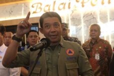 BNPB Perkuat Operasi Darat dan Udara Atasi Karhutla di Kalimantan Barat