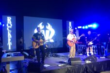 Pontianak Session Hadirkan Konser Intim Meriah di Hotel Dangau