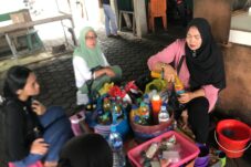 Unik dan Menyentuh, Penjual Jamu di Pontianak Doakan Pembeli Setiap Sajikan Dagangan