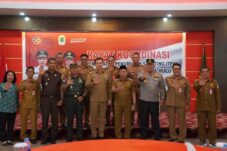 Bupatis Sis Komitmen Turunkan Stunting