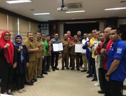 Sepakat, Tidak Ada Lagi Bendera Parpol Berkibar di Jalan Ayani 2