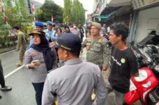 Delapan Jukir Liar Diamankan, Dishub Pontianak Pasang Spanduk ‘Parkir Gratis’ di Sejumlah Titik