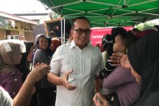 Bupati Sujiwo Luncurkan Gerakan Pangan Murah di Seluruh Kecamatan Kubu Raya