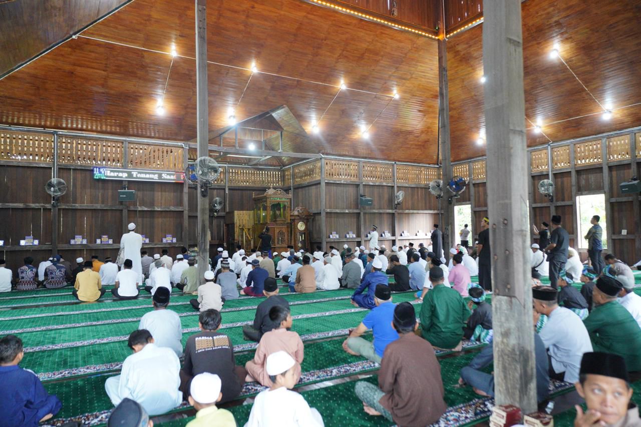 Bangunan Masjid Kayu As Syukur, Bawa Kenangan Masa Silam
