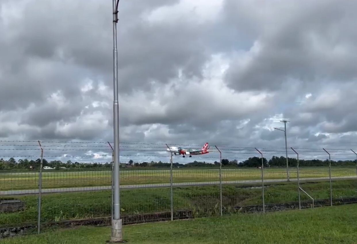 Penerbangan Internasional AirAsia dari Pontianak Tembus 872 Penumpang di Hari Pertama Operasional