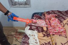 Ibu Rumah Tangga di Kubu Raya Ditemukan Tewas Gantung Diri
