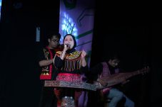 Lestarikan Sastra lewat Musik, Tari, dan Teater