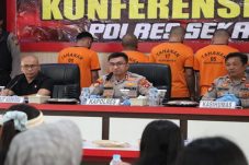 Lima Pengedar Sabu di Sekadau Ditangkap Polisi