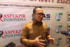 Sujiwo: Perusahaan Sawit Harus Bermanfaat Bagi Daerah Setempat