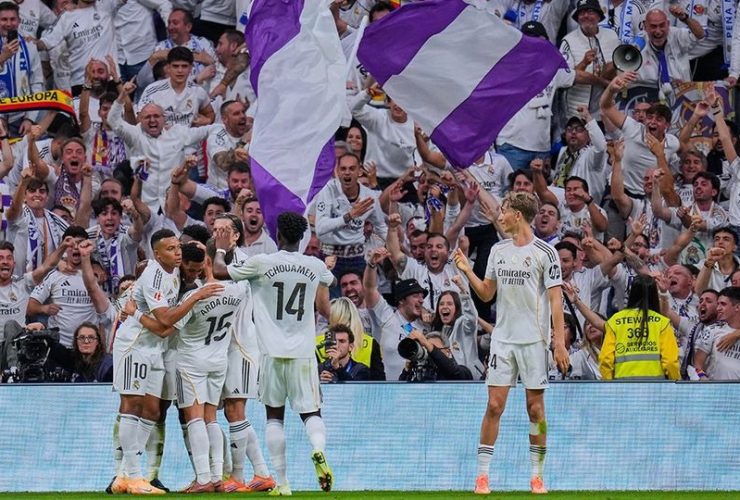 Panas El Clasico Real Madrid Menundukkan Barcelona 2-1