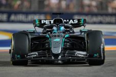 George Russell Kalahkan Max Verstappen Formula 1 GP Singapura 2025