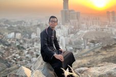 Dari Mimpi Masa Kecil Menjadi Owner Travel, Kisah Inspiratif Yoppy Anggriawan Si Bang Mimin Alhijrah