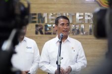 Menteri Andi Amran Sebut Produksi Beras Meningkat 4,1 Juta Ton Tanpa Impor