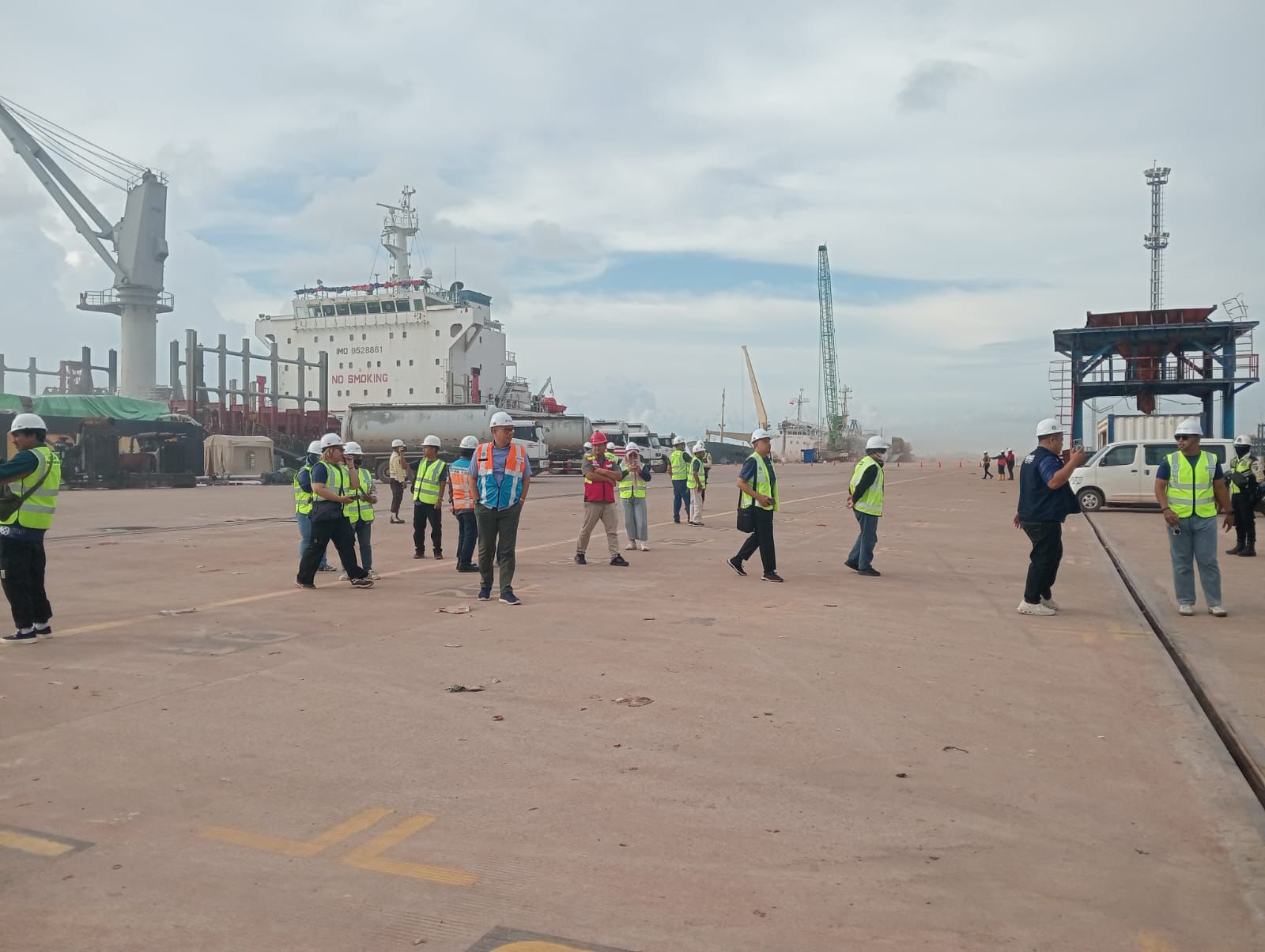 Terminal Kijing Siapkan Pembangunan Dermaga Baru untuk Bongkar Muat CPO