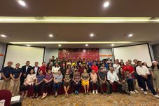 Harris Hotel Pontianak Gelar Berbagi Kasih Bersama Anak Panti Asuhan dan Lansia