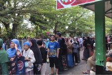 Antusias Warga Pontianak Barat Serbu Operasi Pasar Murah Jelang Nataru