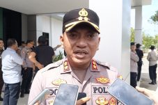 Dua Kelompok Masyarakat Sampaikan Aspirasi, Polres Singkawang Pastikan Aksi Berjalan Kondusif