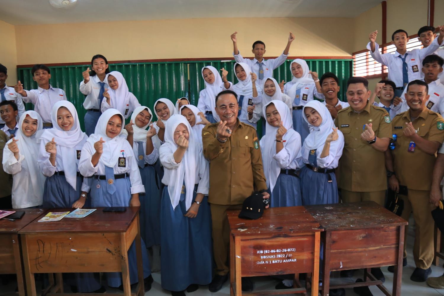 Tinjau SMA Negeri 1 Batu Ampar, Wagub Kalbar Dorong Pendirian SMK Baru