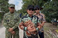 Sujiwo Tinjau Jalan Patok 50, Akses Utama Puluhan Desa di Rasau Jaya Segera Diperlebar