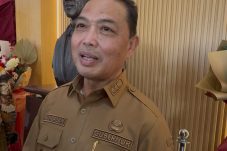 Langkah Mitigasi Pemprov Kalbar, Ria Norsan Siapkan Bantuan untuk Daerah Terdampak Banjir