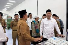 Resmikan Torasera di Kalbar, Menteri Koperasi Siapkan Model Nasional Koperasi Desa Merah Putih