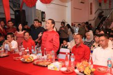 Ria Norsan Sebut Cahaya Lampion dan Obor Lambangkan Persaudaraan di Kalimantan Barat