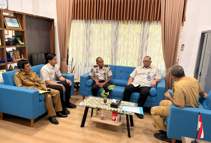 Imigrasi Pontianak dan Disnakertrans Provinsi Kalbar Perkuat Sinergi Layanan Terpadu bagi Calon Pekerja Migran Indonesia