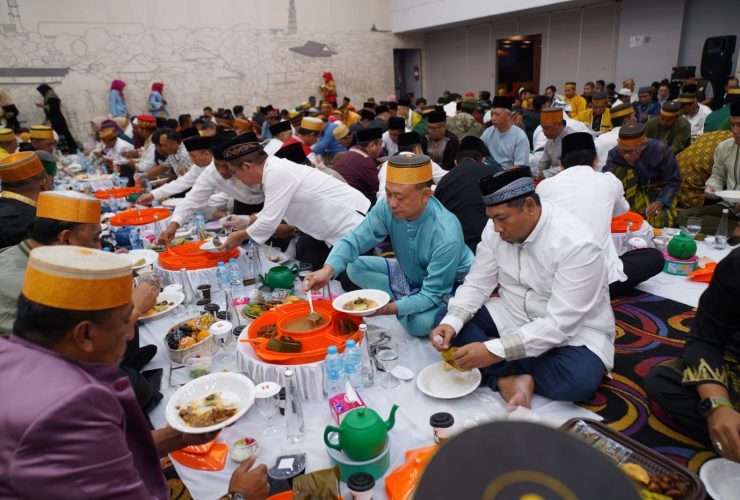 Tudang Manre Sipulung, Tradisi Bugis yang Menyatukan Pontianak di Bulan Ramadan