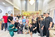 Momentum Lebaran, Optik Pontianak Rayakan 17 Tahun dengan Berbagi Kebahagiaan