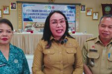 Wakil Bupati Sanggau Susana Herpena, Ingatkan Camat Jauhi Gaya Hidup Hedon
