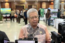 Dana Terbatas, Pemprov Kalbar Atur Strategi Bantuan Bergilir untuk Daerah