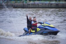Edi Kamtono Jajal Jetski, Potensi Wisata Air di Sungai Kapuas