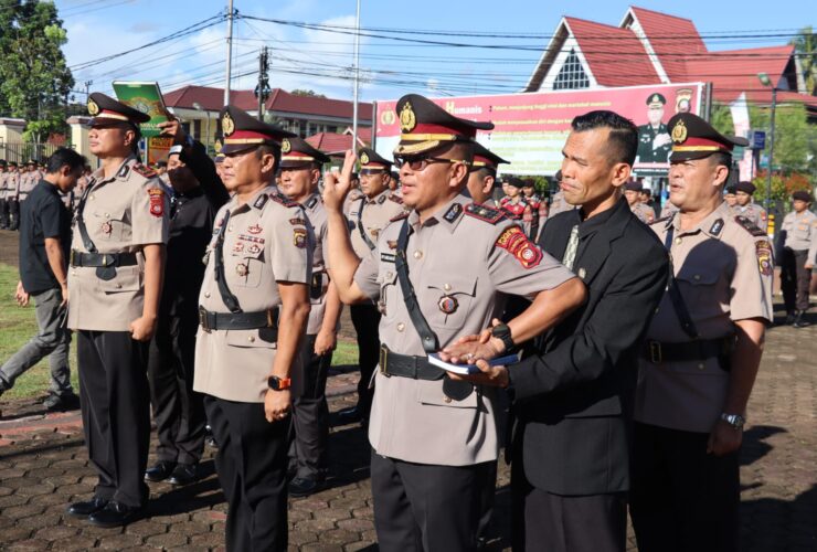 Sertijab Polres Kapuas Hulu, Kapolres: “Jabatan Merupakan Tanggung Jawab”