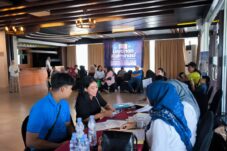 Layanan Paspor Imigrasi Pontianak di Kubu Raya Dipadati Warga
