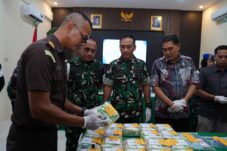 WN Malaysia Selundupkan 21,4 Kilogram Sabu via Entikong