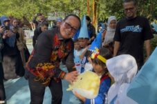 Bupati Sujiwo Ajak Warga Budidaya Ikan Mandiri