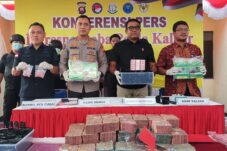 Gerebek Gudang Narkoba di Pontianak Timur, Polisi Temukan Heroin dan Uang Miliaran Rupiah