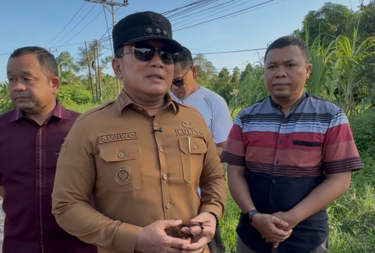 Sujiwo Pastikan Jalan Pemuda Sungai Rengas Mulai Dibangun Tahun Ini