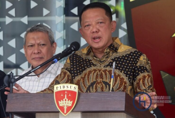 Eks Jampidsus Febrie Ardiansyah Resmi Ditetapkan Sebagai Tersangka