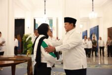 Fokus Berobat Jantung di Luar Negeri, Kepala BGN Mengundurkan Diri