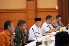 Ria Norsan Imbau TPID Kalbar Waspada Gejolak Harga di Pasar