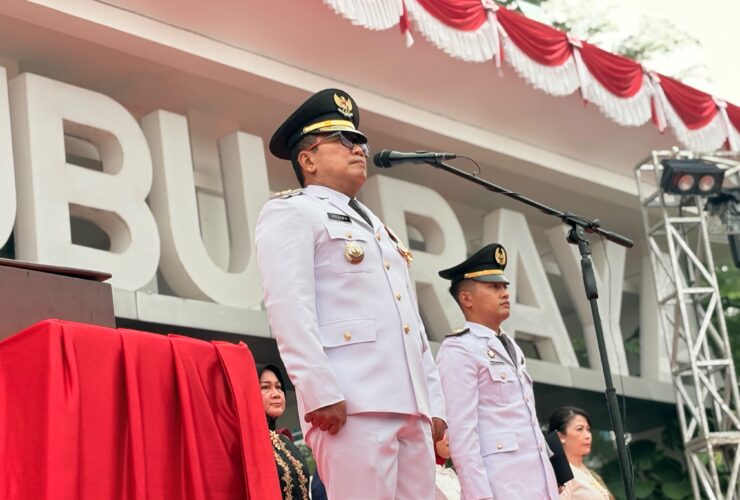 Bupati Sujiwo Maknai HUT ke-81 RI dengan Upacara Sederhana Tanpa Tenda, Wujud Empati Bersama Rakyat