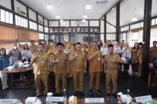 Kemendagri Dorong Pontianak Jadi Percontohan Pengelolaan Sampah Berkelanjutan