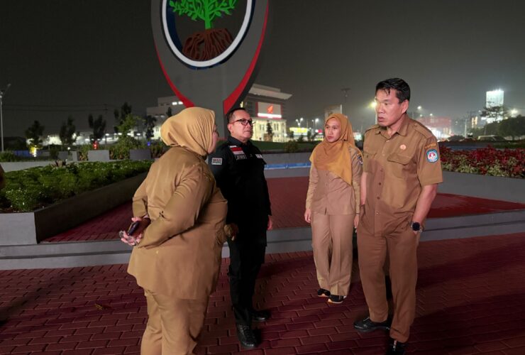 Tinjau Persiapan Pelebaran Arteri Supadio, Bupati Sujiwo Minta Vendor Billboard Segera Ditata