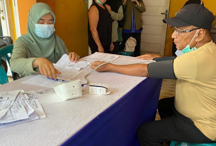 Demokrat Peduli dan Berbagi, Gelar Pemeriksaan Kesehatan Gratis untuk Warga Pontianak Terdampak Karhutla