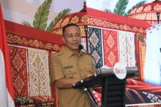 Wagub Krisantus Dorong UMKM Kalbar Berkembang Lewat Program KUM Peduli